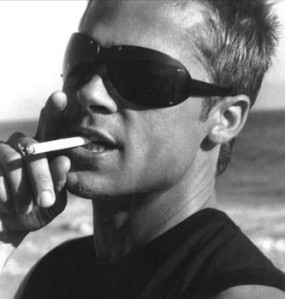 brad-Pitt-qui-fume