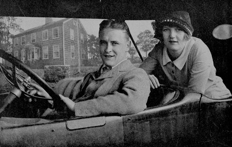 Zelda-et-FS-Fitzgerald-dans-une-voiture