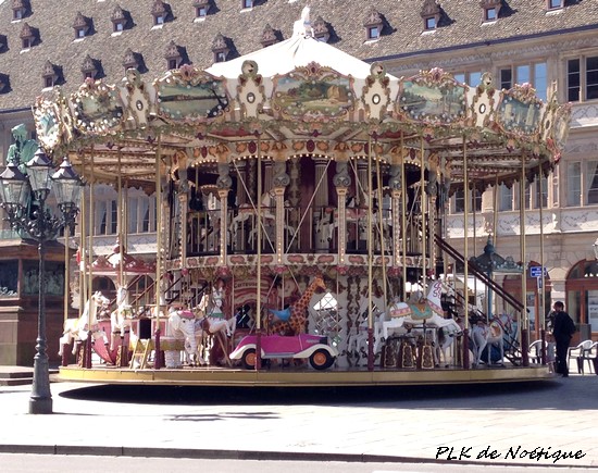 Strasbourg-manège-de-chevaux-de-bois