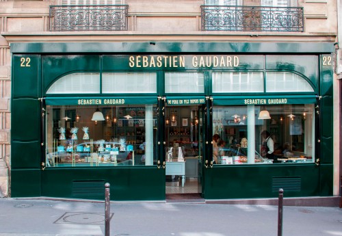 sebastien-gaudard-patisserie-des-martyrs-vitrine-