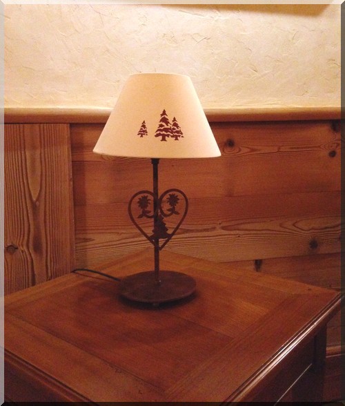 Vosges-Gérardmer-lampe-suite-bas-rupt