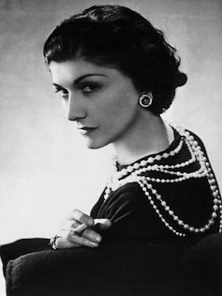 gabrielle-chanel-perles-collier