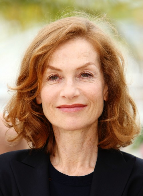 isabelle-huppert-bien-dans-son-âge