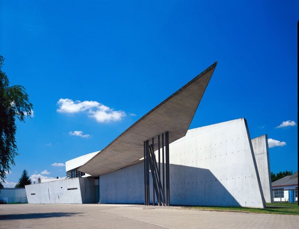 hadid-zaha-fire-station