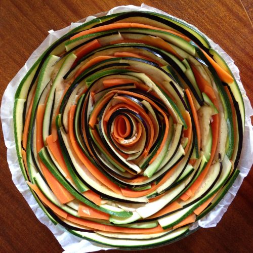 tarte-provençale-en-spirale-carottes-courgettes-aubergines