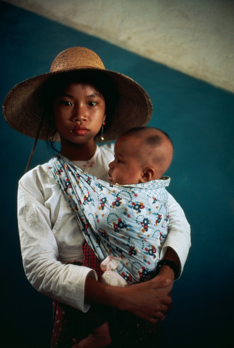 China-Mother-and-Child-eve-arnold