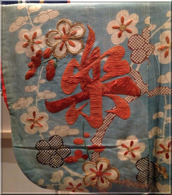 kimono-guimet-broderies