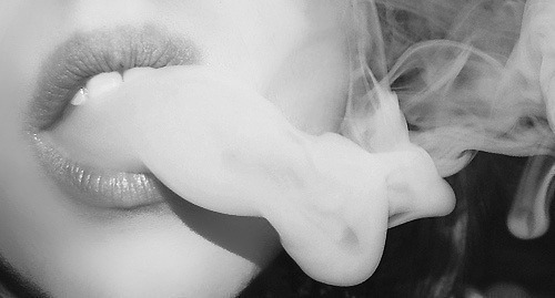 femme-qui-fume