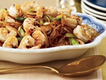 Poêlée de Crevettes -au -poivre -de- Sichuan- avec -nouilles- chinoises