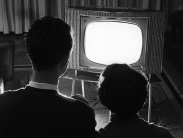 old-fashioned-tv